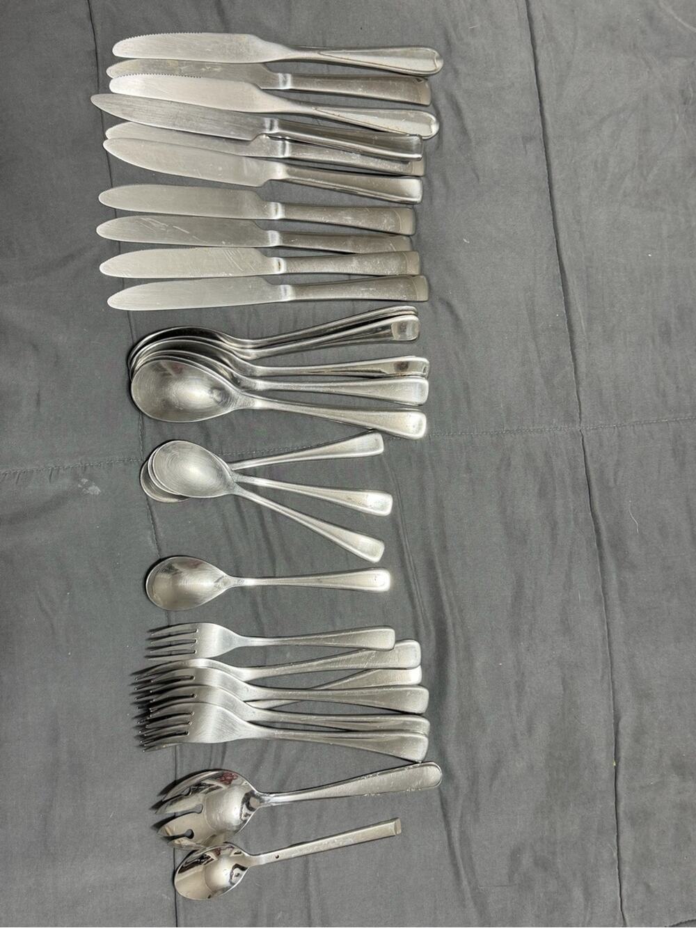 28 Pc Vintage Teardrop Flatware Set Stainless Silverware Service 7+